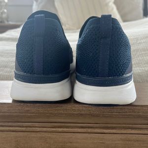 APL Mens Techbloom Bliss Navy Blue Sneakers